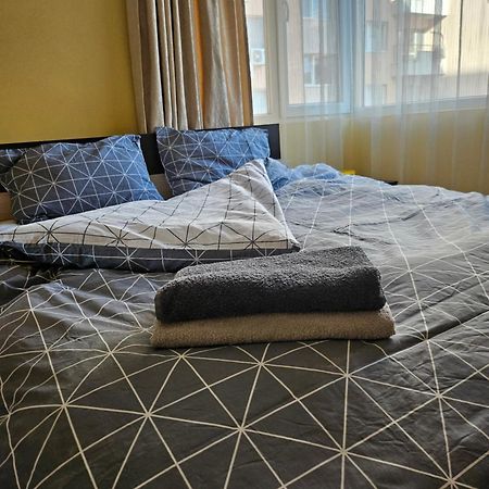 Apartment Plovdiv Esterno foto